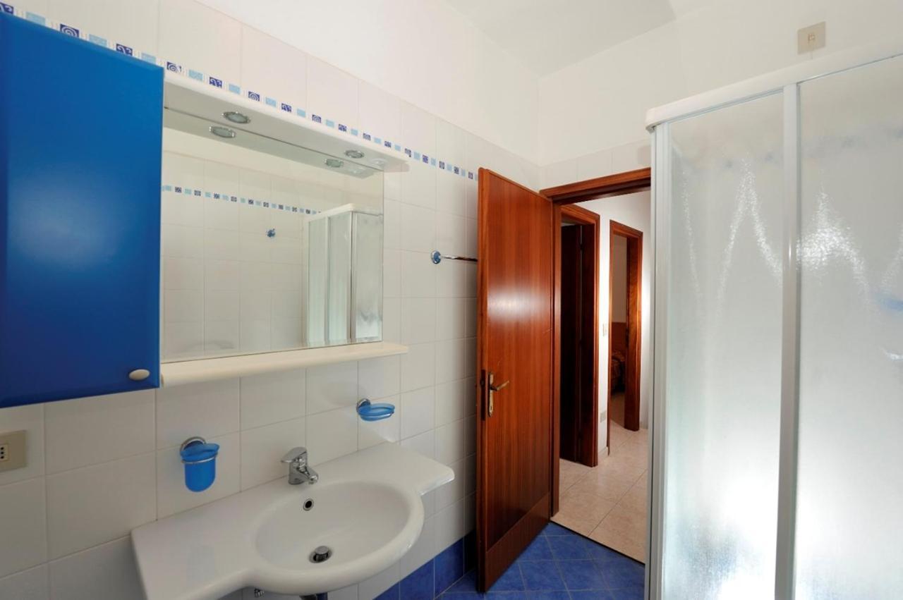 Amazing Villa With Private Garden In Bibione Exterior photo